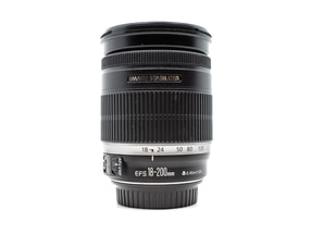 Canon EF-S 18-200mm f/3.5-5.6 IS