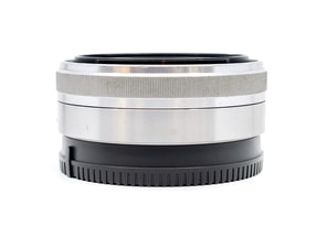 Sony E 16mm f/2.8