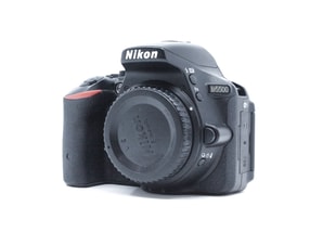 Nikon D5500