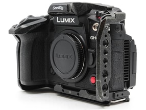 Panasonic Lumix DC-GH6