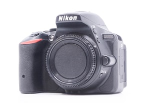 Nikon D5500
