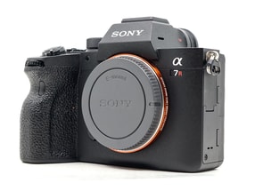 Sony Alpha A7R IV