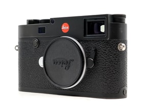 Leica M10-R Black Chrome Finish [20002]