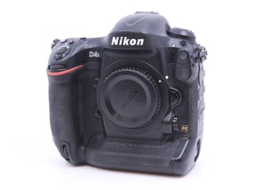 Nikon D4s