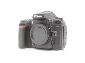 Nikon D90