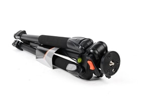 Vanguard Alta Pro 263AT Aluminum Tripod