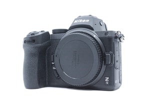 Nikon Z5