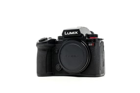 Panasonic Lumix S5 II