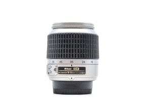 Nikon AF-S DX Nikkor 18-55mm f/3.5-5.6G VR
