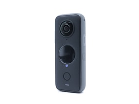 Insta360 ONE X2