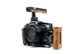 Blackmagic Design Pocket Cinema Camera 6k Pro - Canon EF Fit