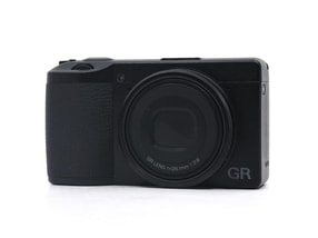Ricoh GR IIIx HDF