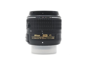 Nikon AF-S DX Nikkor 18-55mm f/3.5-5.6G VR II