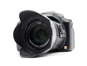 Panasonic Lumix DMC-FZ200