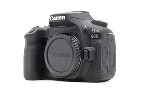 Canon EOS 90D