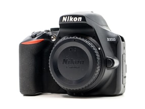 Nikon D3500