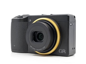 Ricoh GR III