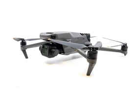 DJI Mavic 3 Cine Premium Combo