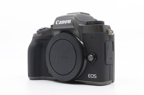 Canon EOS M5