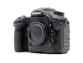 Nikon D500