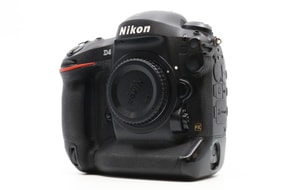 Nikon D4