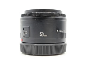 Canon EF 50mm f/1.8 II