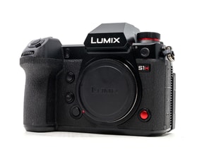 Panasonic Lumix DC-S1H