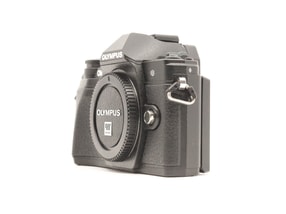 Olympus OM-D E-M10 Mark III