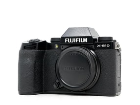 Fujifilm X-S10
