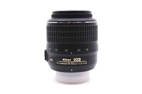 Nikon AF-S DX Nikkor 18-55mm f/3.5-5.6G VR