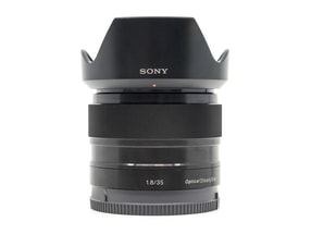Sony E 35mm f/1.8 OSS