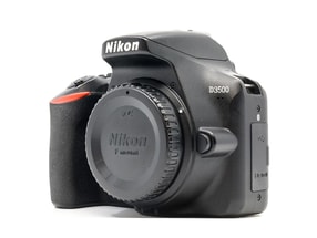 Nikon D3500