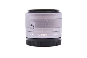 Canon EOS M50