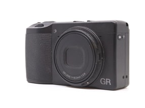 Ricoh GR III