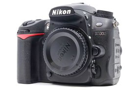 Nikon D7000