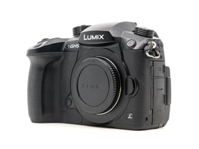 Panasonic Lumix DC-GH5