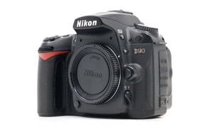Nikon D90