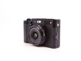 Fujifilm X100F