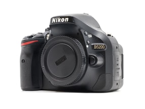 Nikon D5200