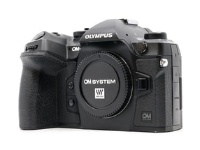 OM SYSTEM OM-1