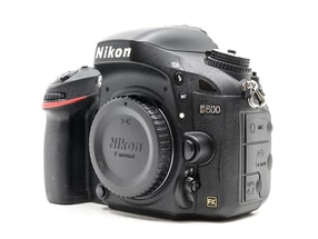 Nikon D600
