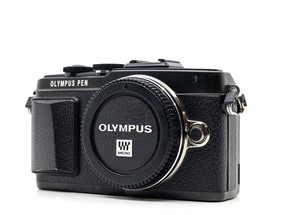 Olympus Pen E-PL7