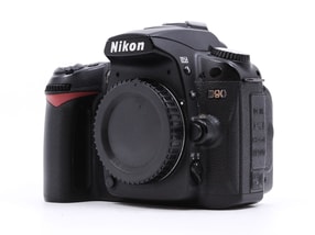 Nikon D90