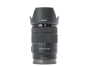 Sony E 18-135mm f/3.5-5.6 OSS
