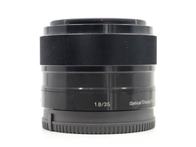 Sony E 35mm f/1.8 OSS