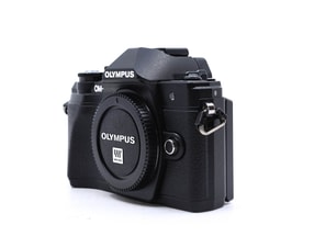 Olympus OM-D E-M10 Mark III