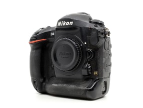 Nikon D4