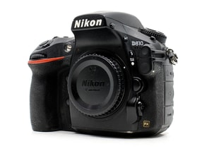 Nikon D810