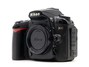 Nikon D90