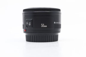 Canon EF 50mm f/1.8 II
